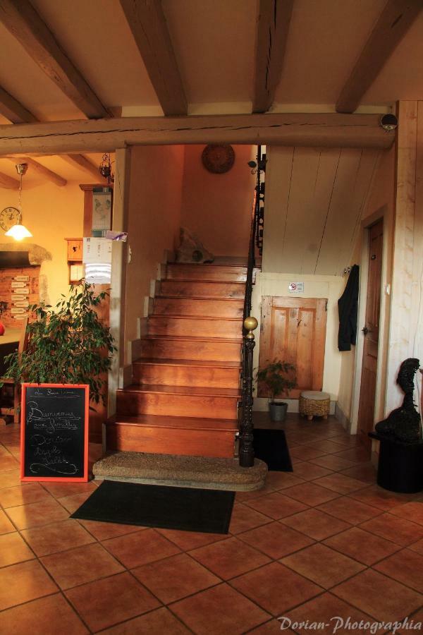 La Pierre Trouee Chambre D'Hotes Châteauneuf-de-Randon Dış mekan fotoğraf