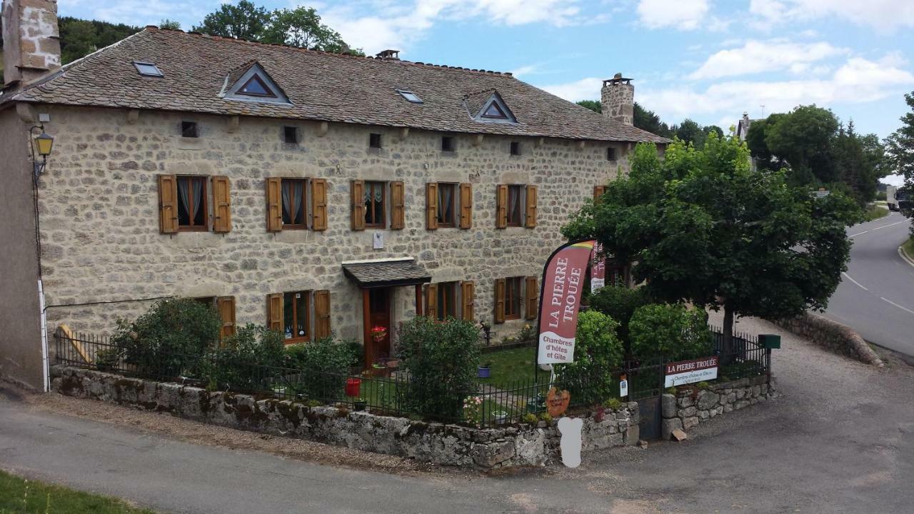 La Pierre Trouee Chambre D'Hotes Châteauneuf-de-Randon Dış mekan fotoğraf